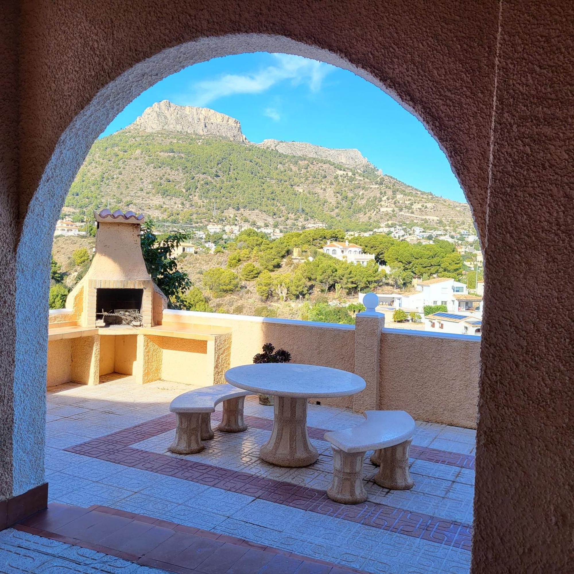 Casa Veintiuno En Calp 아파트 외부 사진